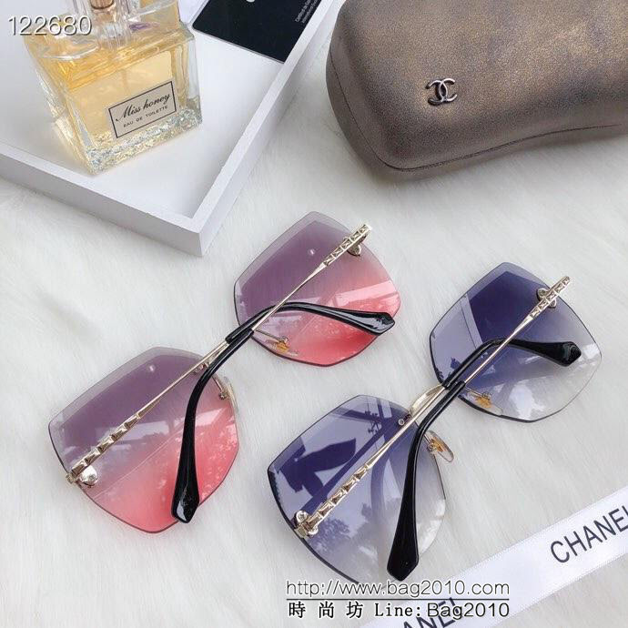 CHANEL香奈兒 超輕 原單代工廠 推薦款式 專櫃新款 男女同款 防止紫外線 太陽眼鏡 適合各種臉型  lly1218
